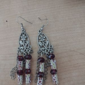 Dangle earrings